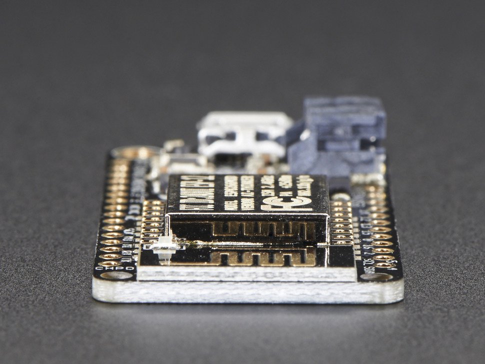 Feather WiFi HUZZAH ESP8266 Adafruit