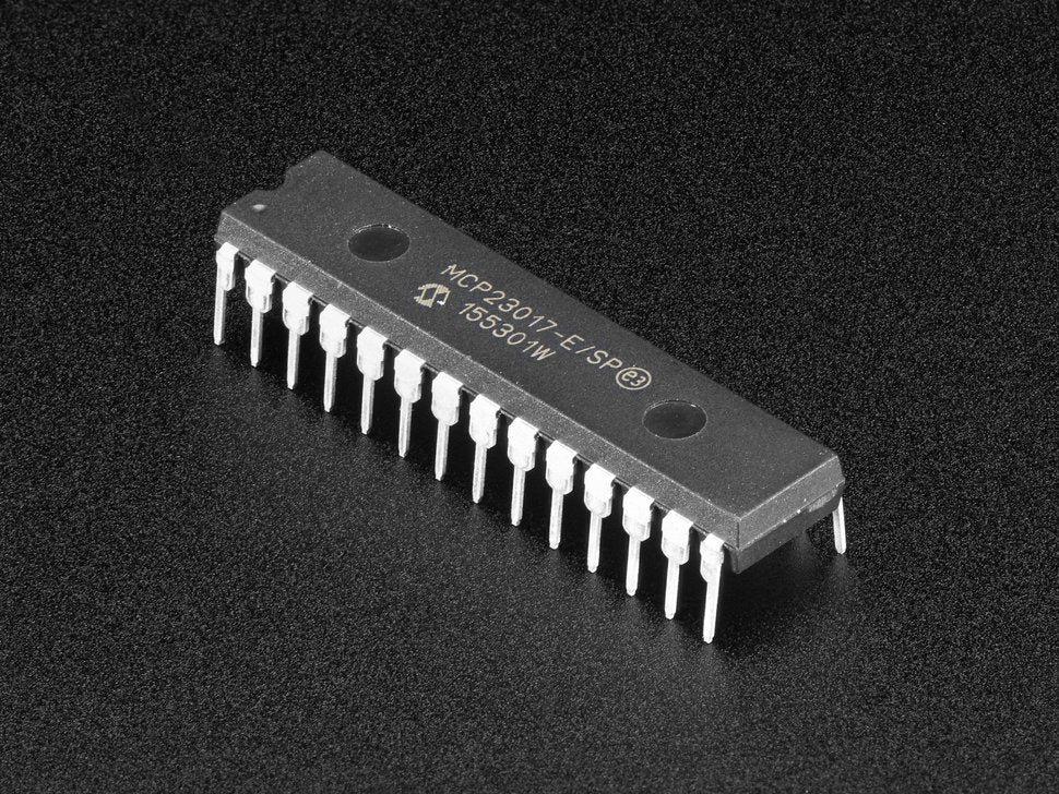 MCP23017 i2c 16 input output port expander