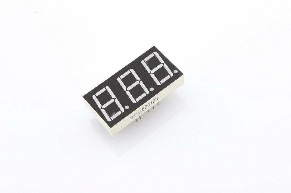 Triple Digit Numeric Display 0.56" Red Common Cathode