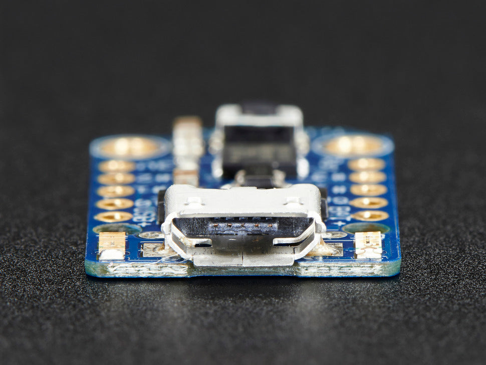 Trinket Adafruit Mini Microcontroller - 3.3V Logic - MicroUSB