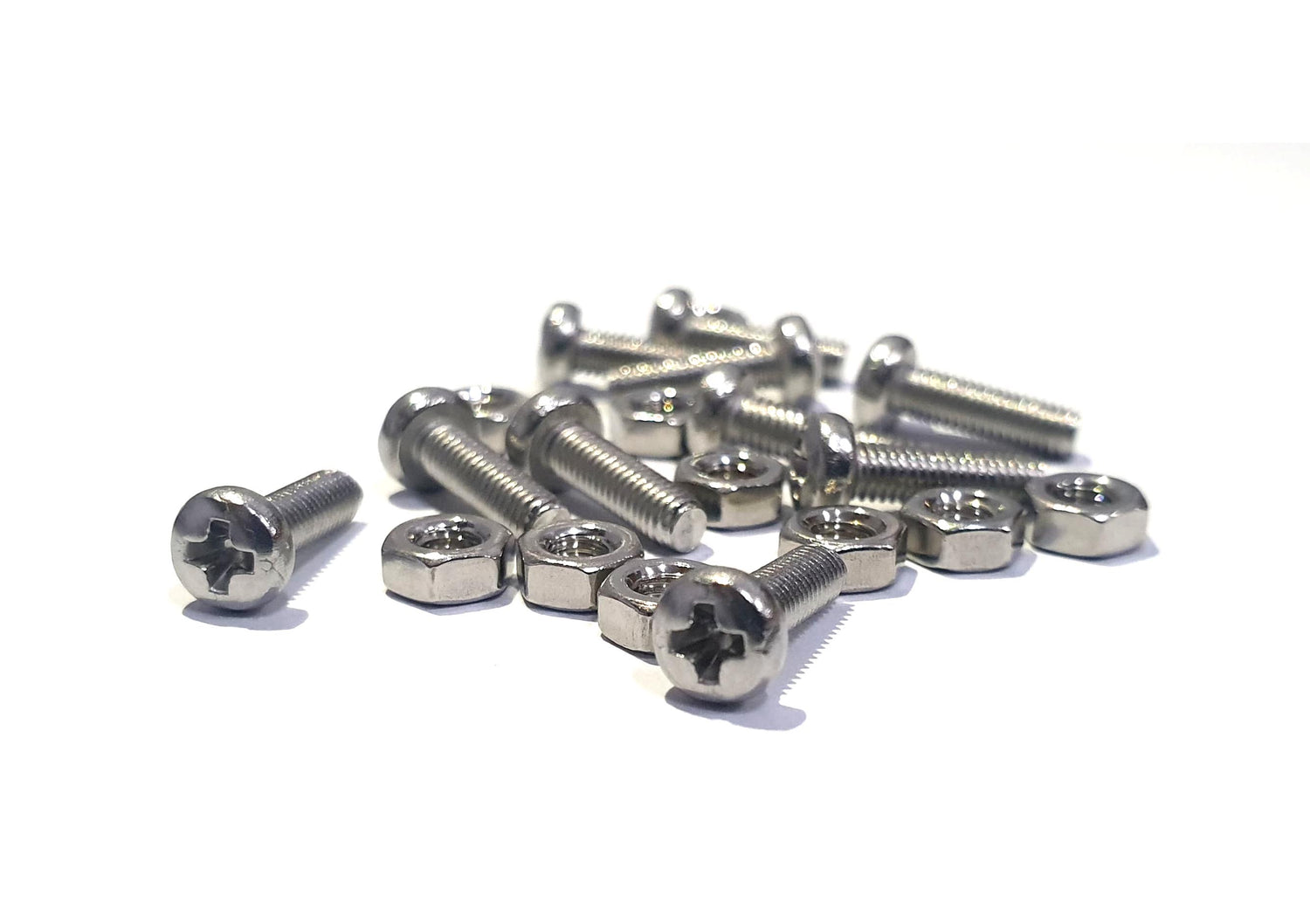 Screw M3 x 10 Button Cross Head and M3 Nuts 10 Sets - circuitrocks